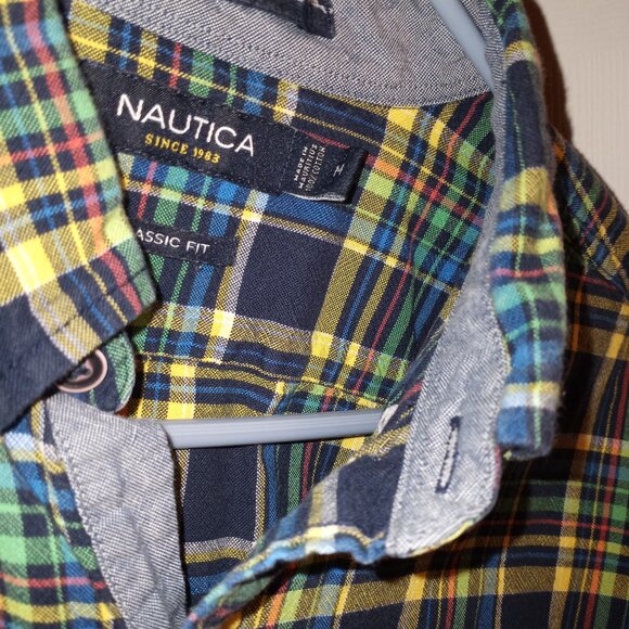 Button shirt - Picture 2 of 2